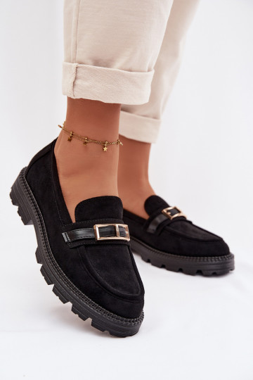 mocasines de mujer con hebillas doradas de color negro Mirelva 2