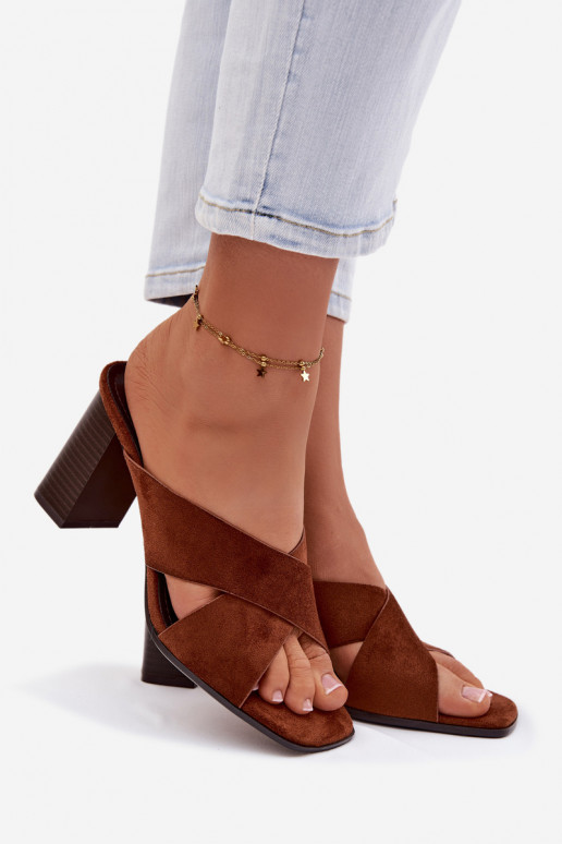 zapatillas de mujer con tacones color marrón Denessa