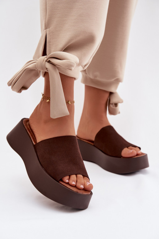 zapatillas de mujer con una plataforma CzekoladoAe Liorisse