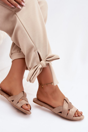 Chanclas planas con tiras color arena Pavelle