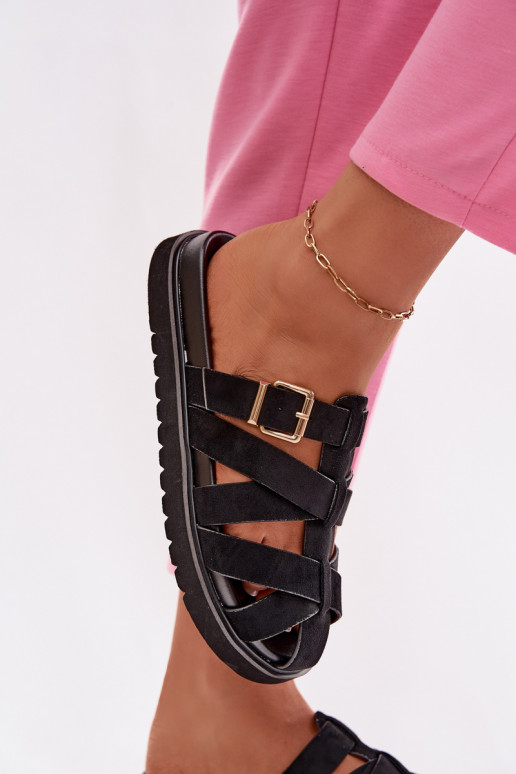 Zapatillas de mujer con tiras y hebillas doradas color negro Roselisse