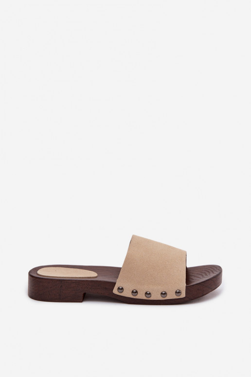 zapatillas de mujer con remaches con tacones anchos beige Amelvessa