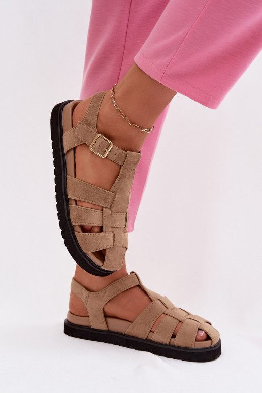 Sandalias de mujer Rzymianki con hebillas doradas con una plataforma beige Terelina