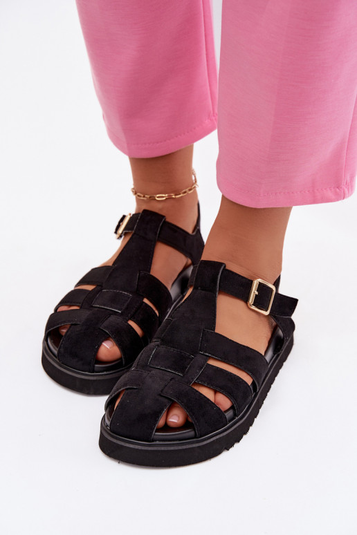 Sandalias de mujer Rzymianki con hebillas doradas con una plataforma de color negro Terelina