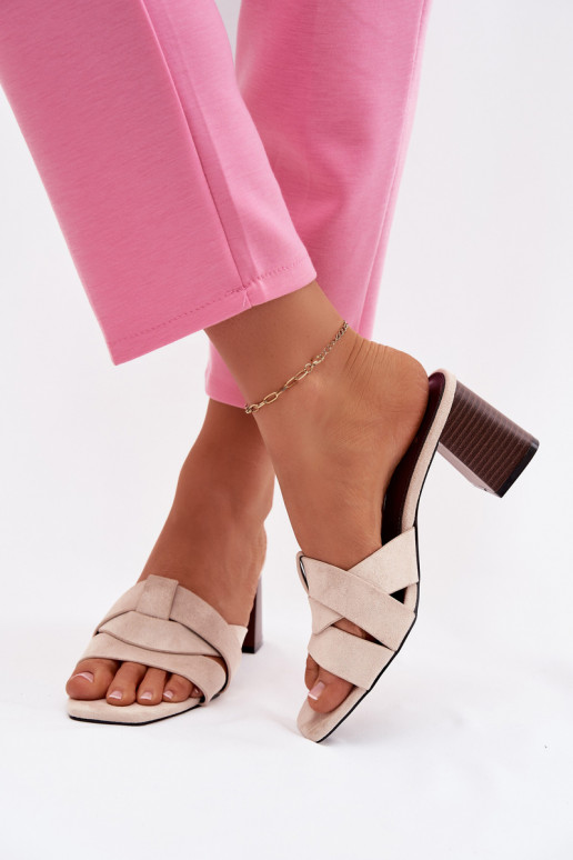 zapatillas de mujer con tacones con rayas de gamuza ecológicaoAe beige Corivelle