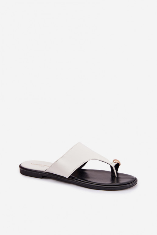 Zapatillas apartamento de mujeres Eko Piel Ze color doradom Detalem el color blanco Lavessa