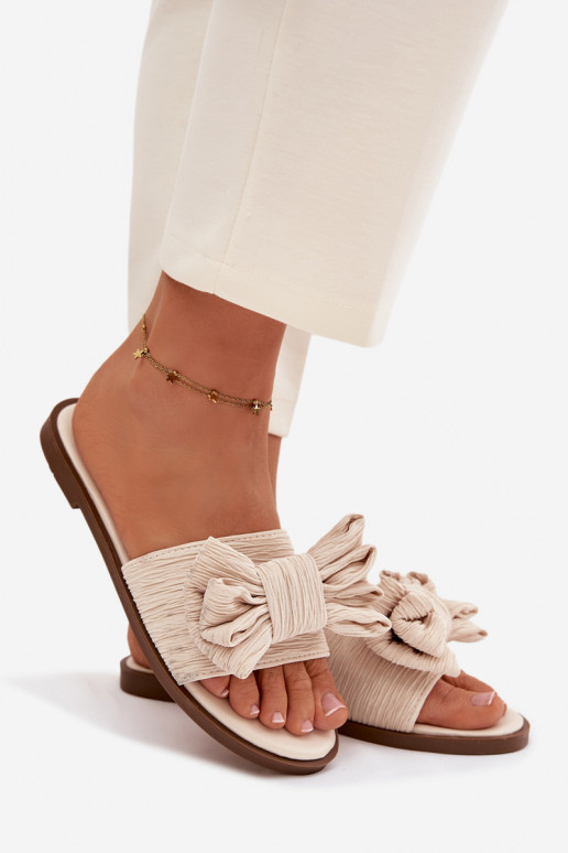 Zapatillas de mujer con tacones anchos y lazos color arena Amivelle