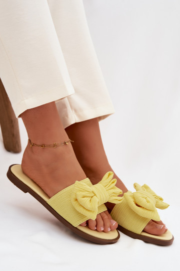 Zapatillas de mujer con tacones anchos y lazos color amarillo Amivelle 2