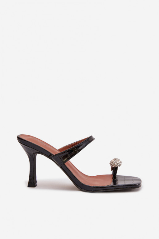 zapatillas de mujer con tacones finos Con decoraciones Detalem de color negro Lorissa