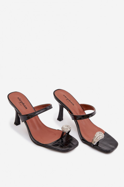 zapatillas de mujer con tacones finos Con decoraciones Detalem de color negro Lorissa