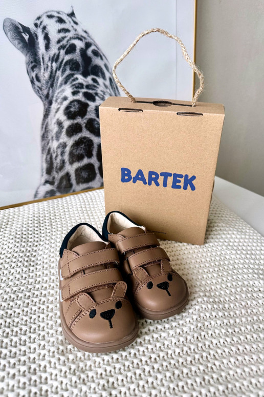Piel zapatos Barefoot Infantil con oso Bartek 8600654 beige