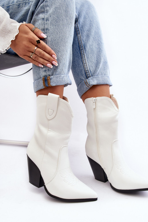 Femenino botas estilo vaquero con tacones el color blanco Melaitia