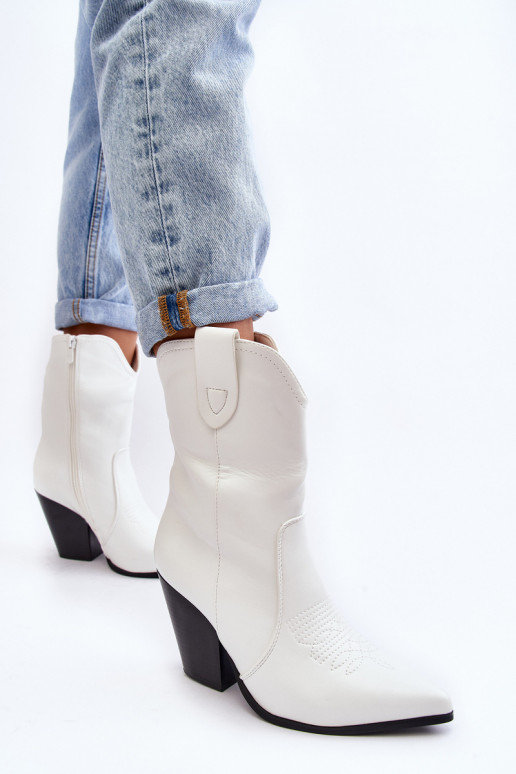 Femenino botas estilo vaquero con tacones el color blanco Melaitia