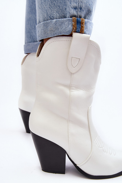 Femenino botas estilo vaquero con tacones el color blanco Melaitia