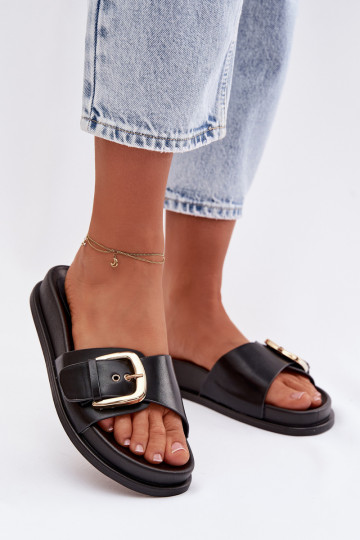 zapatillas de mujer con hebillas doradas de color negro Rosivana 2
