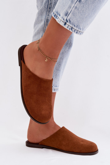 Zapatillas apartamento de mujeresde gamuza ecológicau color marrón Veronelle