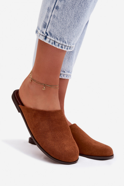 Zapatillas apartamento de mujeresde gamuza ecológicau color marrón Veronelle