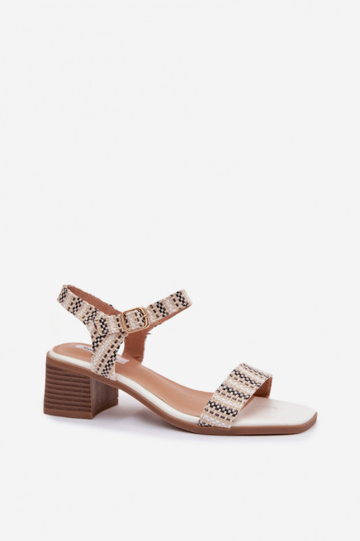 Sandalias de mujer reloj el color blanco Sabela