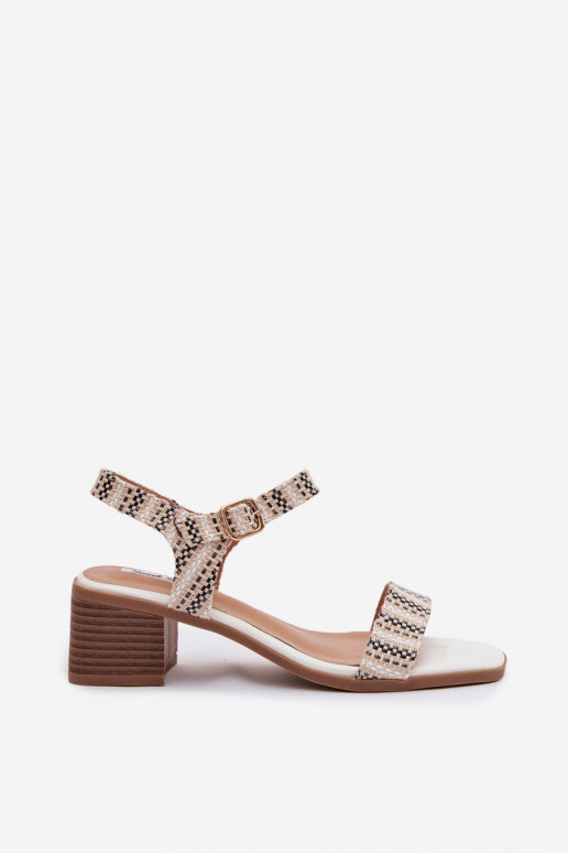 Sandalias de mujer reloj el color blanco Sabela