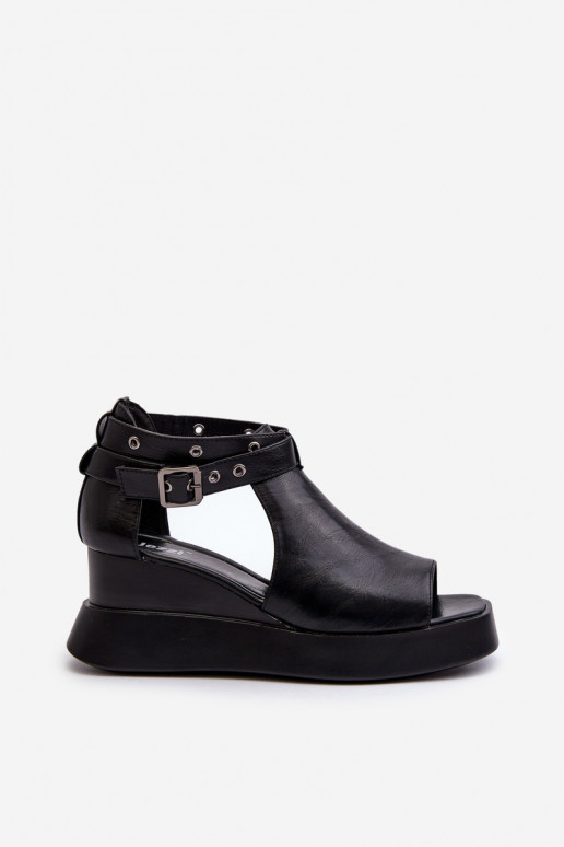 Sandalias de mujer con una plataforma I Koturnie de cuero ecológico de color negro Hloeli