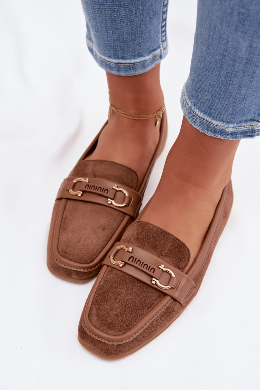 Mocasines Mocasines Femenino Con decoraciones Elemento color marrón Evelora