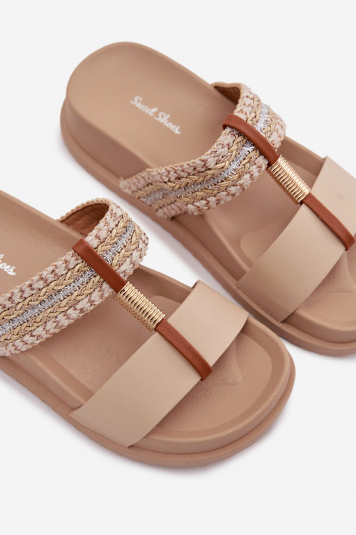 zapatillas de mujer con una plataforma con rayas I color doradom Detalem beige Tahlia