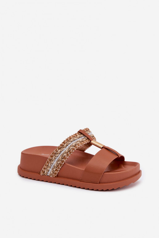 zapatillas de mujer con una plataforma con rayas I color doradom Detalem color marrón Tahlia