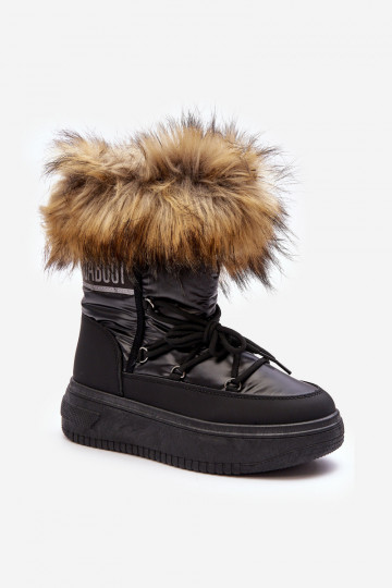 Botas de nieve Femenino con un abrigo de piel con una plataforma de color negro Activadobilla 2