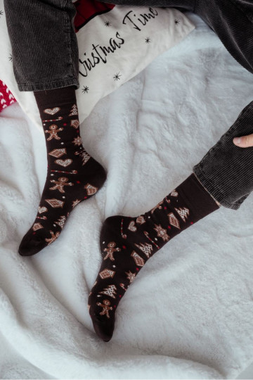 Calcetines navideños para hombre color chocolate