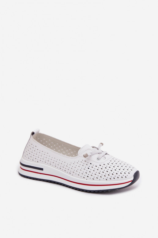 Piel con elementos calados zapatos Femenino S.Barski LR61-7044 el color blanco