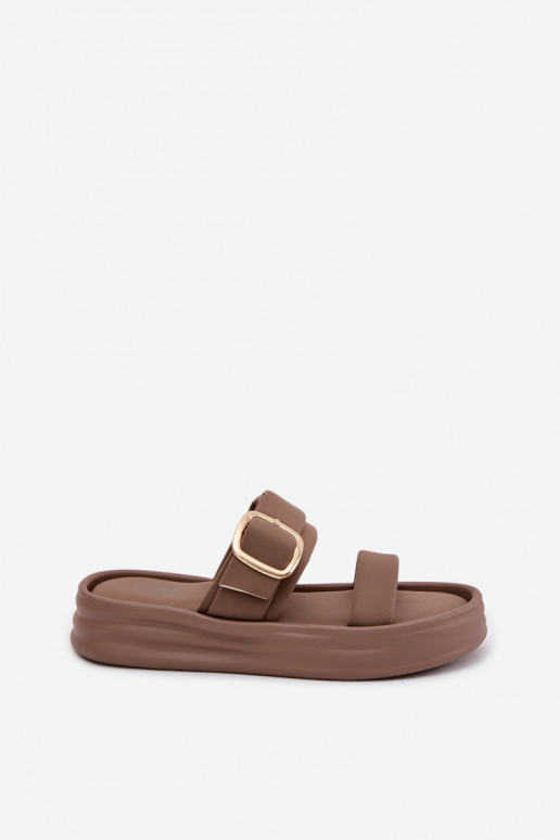  zapatillas de mujer con una plataforma con rayas I Złotą con hebillas de color caqui Ameliette