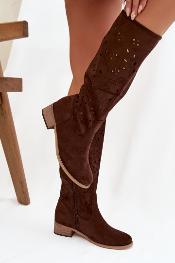 Botas de caña alta de color chocolate para mujer con elementos de encaje Helinna