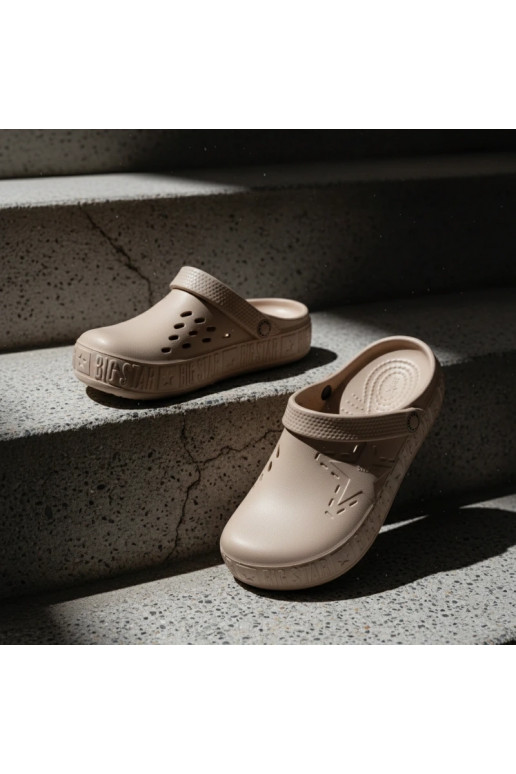 Zapatillas Zuecos Femenino Zapatillas ligeras Big Star TT274A083 beige