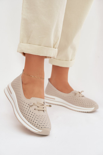 Piel con elementos calados zapatos Femenino S.Barski LR61-7044 beige