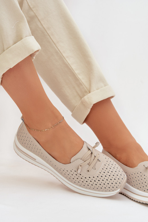 Piel con elementos calados zapatos Femenino S.Barski LR61-7044 beige