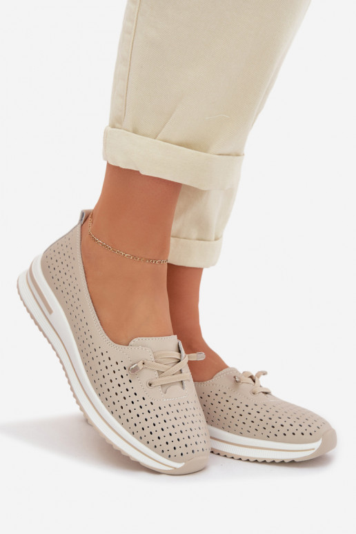 Piel con elementos calados zapatos Femenino S.Barski LR61-7044 beige