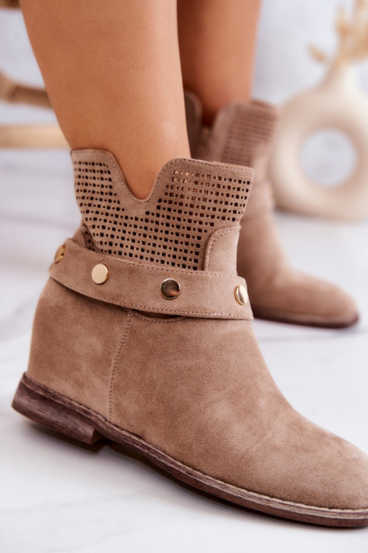 con elementos calados Primavera Femenino Botas beige Royale