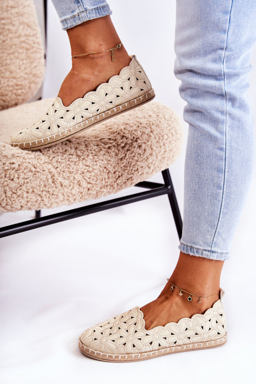 Femenino Un modelo convincente bailarinas con flores beige Vennice