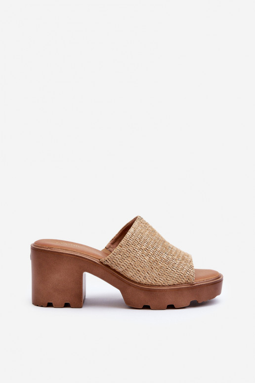 zapatillas de mujer z Plecionką con tacones beige Titantha