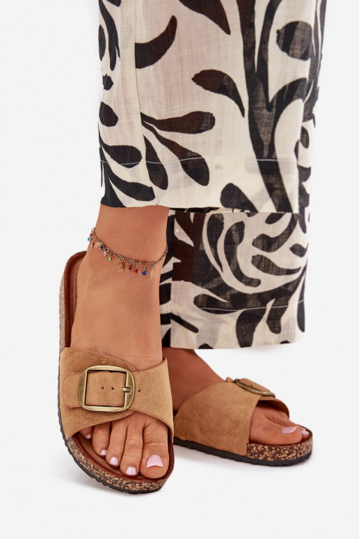 zapatillas de mujer con hebillas con una plataforma color marrón Zavira