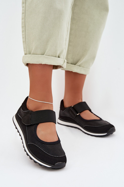 Zapatos estilo deportivo. Femenino con sujetadores adhesivos de color negro Aveliette