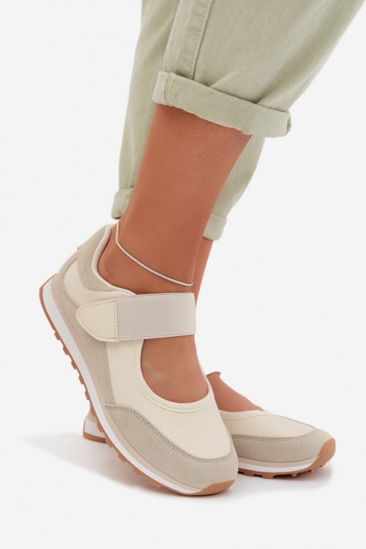 Zapatos estilo deportivo. Femenino con sujetadores adhesivos beige Aveliette