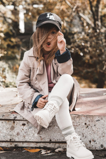 Botas cálidas para niños. color marfil Dexter 2