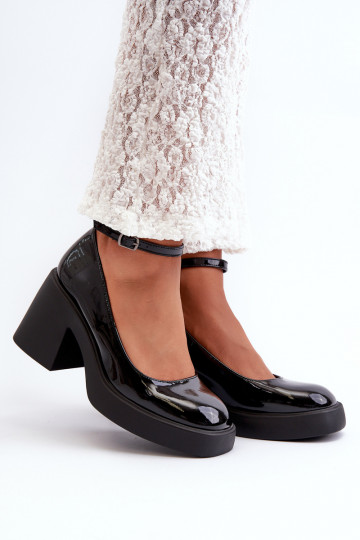 con efecto barniz Zapatos En tacones enormes de color negro Effiba