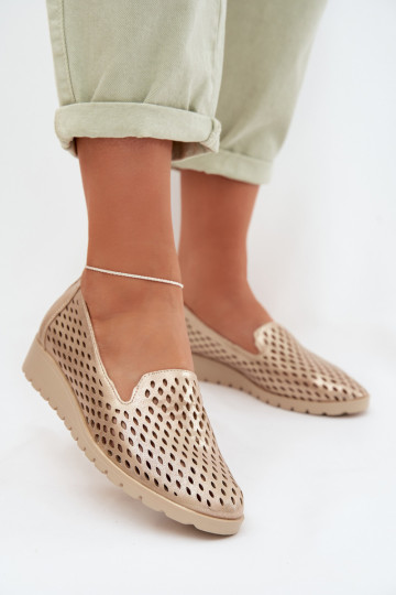 Zapatos de mujer con elementos calados color dorado Flariette