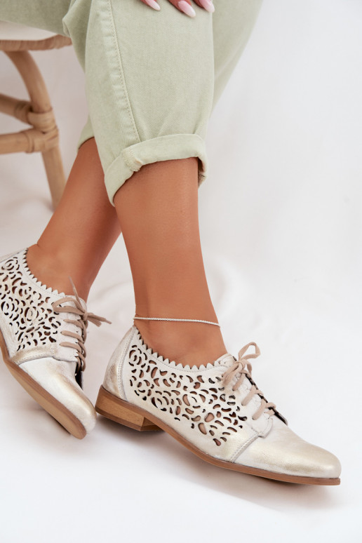 Piel con elementos calados zapatos Femenino Zazoo 3195 color dorado