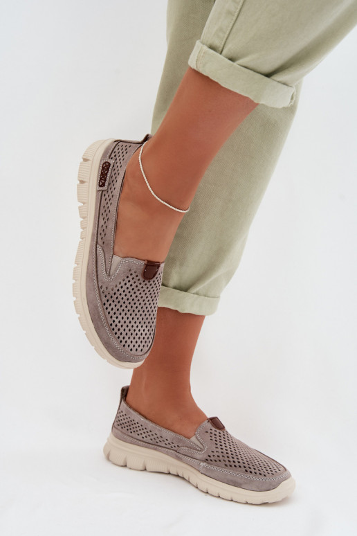 con elementos calados zapatosActivadoturalnego de gamuzau color gris Ravinette