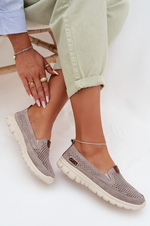 con elementos calados zapatosActivadoturalnego de gamuzau color gris Ravinette