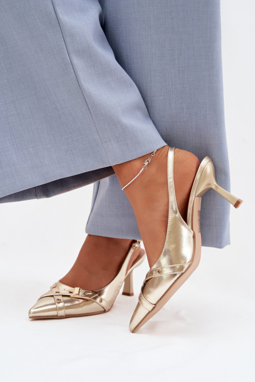 Sandalias de mujer con tacones finos con rayas I con hebillas color dorado Parina