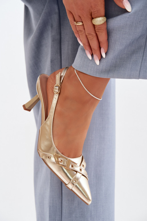 Sandalias de mujer con tacones finos con rayas I con hebillas color dorado Parina